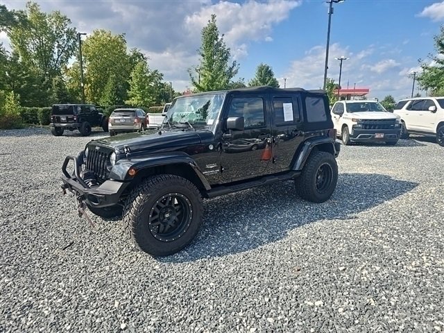 2015 Jeep Wrangler Unlimited Sahara photo 10
