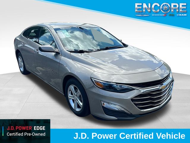 2022 Chevrolet Malibu 1FL's photo