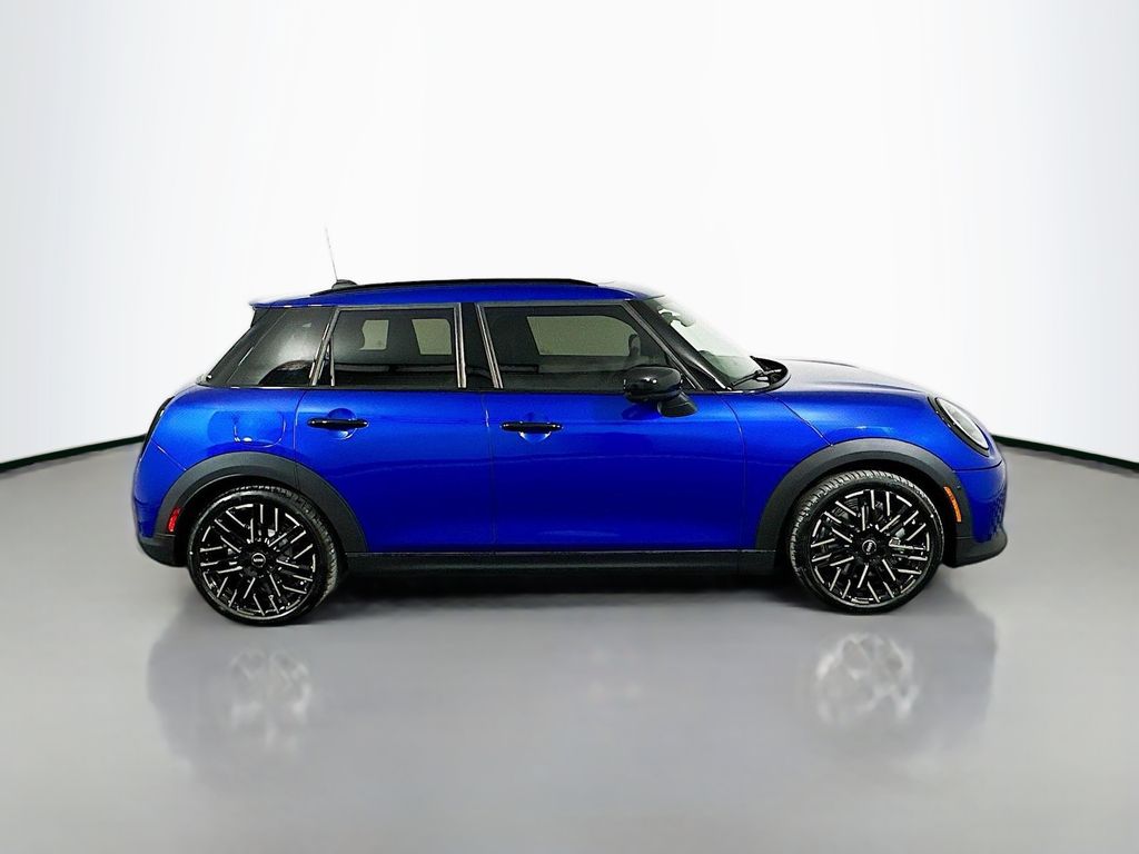 2025 Mini Cooper S photo 4