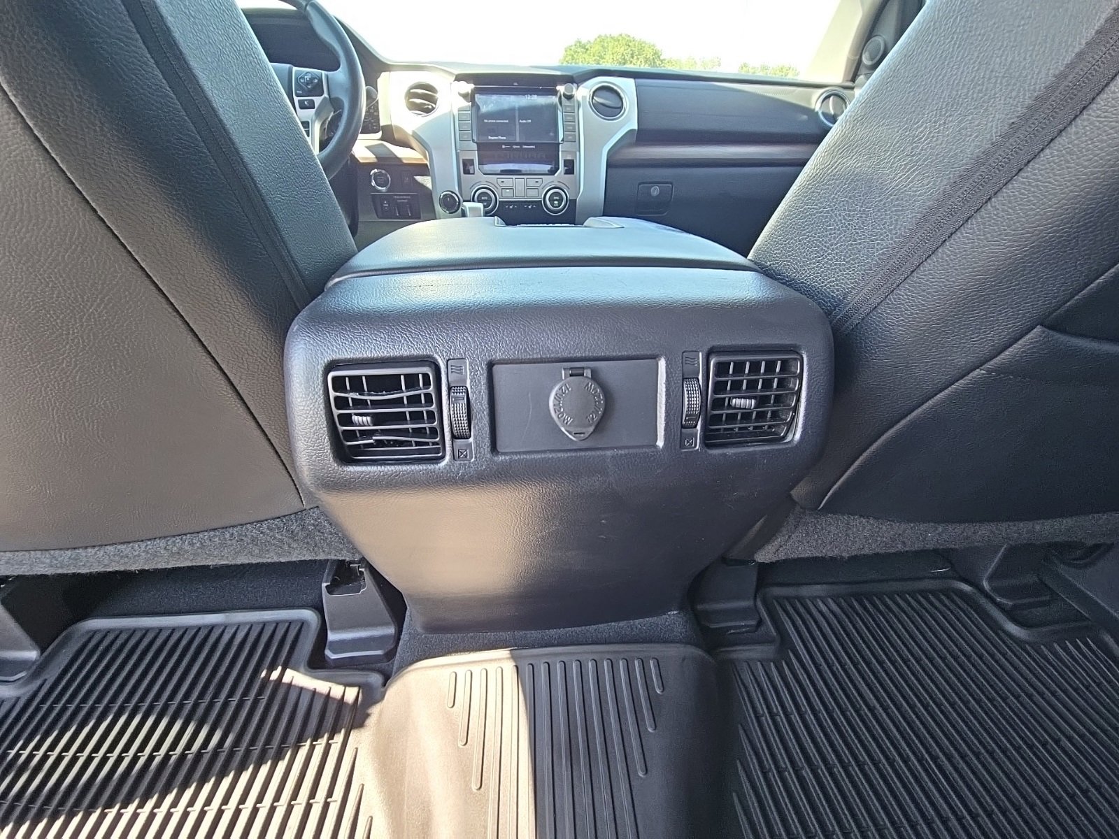 2021 Toyota Tundra Limited Grade photo 35