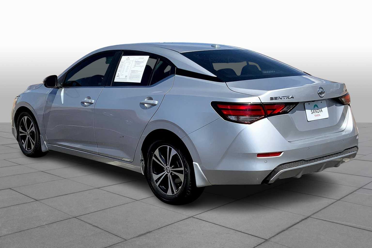 2021 Nissan Sentra SV photo 10