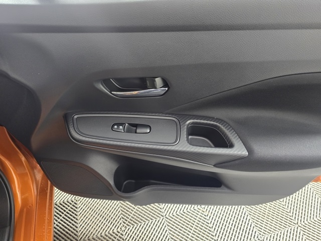 2022 Nissan Versa 1.6 SV photo 4