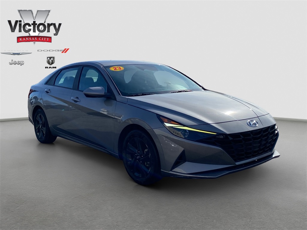 2023 Hyundai Elantra Blue