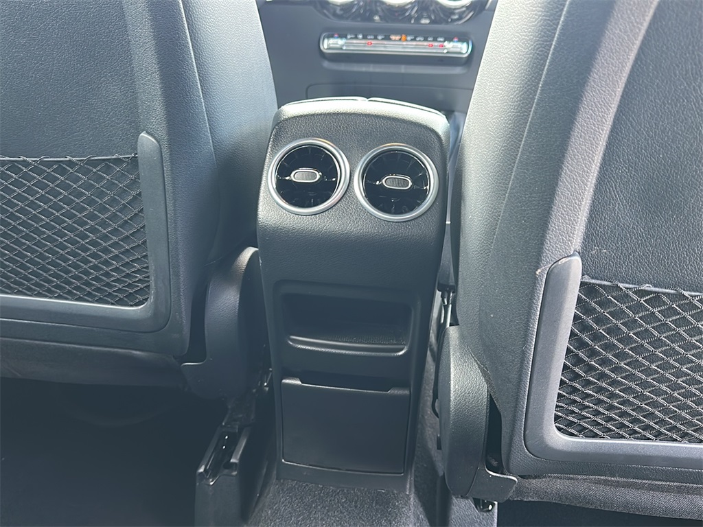2022 Mercedes Benz GLA 250 4MATIC photo 23