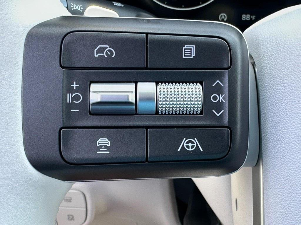 2026 Hyundai Palisade SEL photo 8