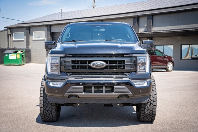 2023 Ford F-150 Platinum photo 3