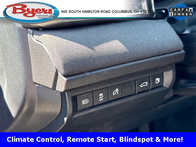 2025 Toyota Camry LE photo 13