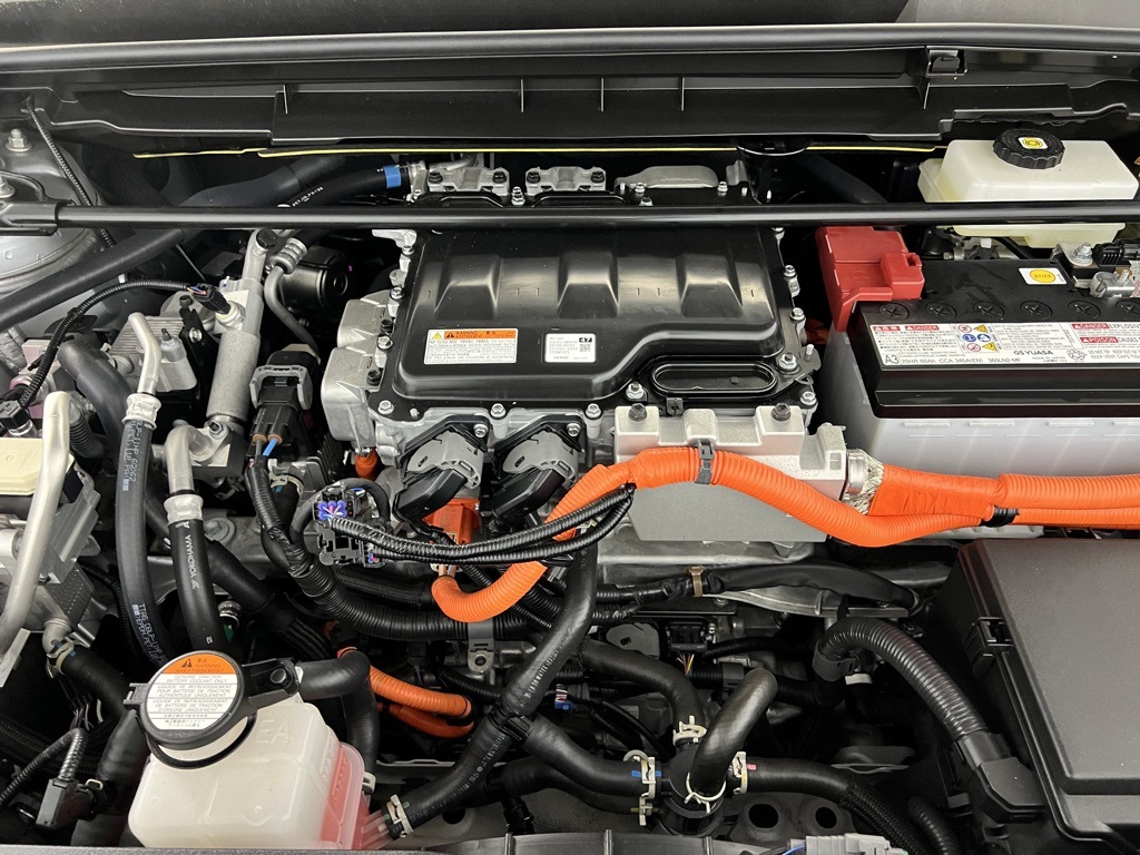 2023 Lexus RZ 450e Luxury photo 31