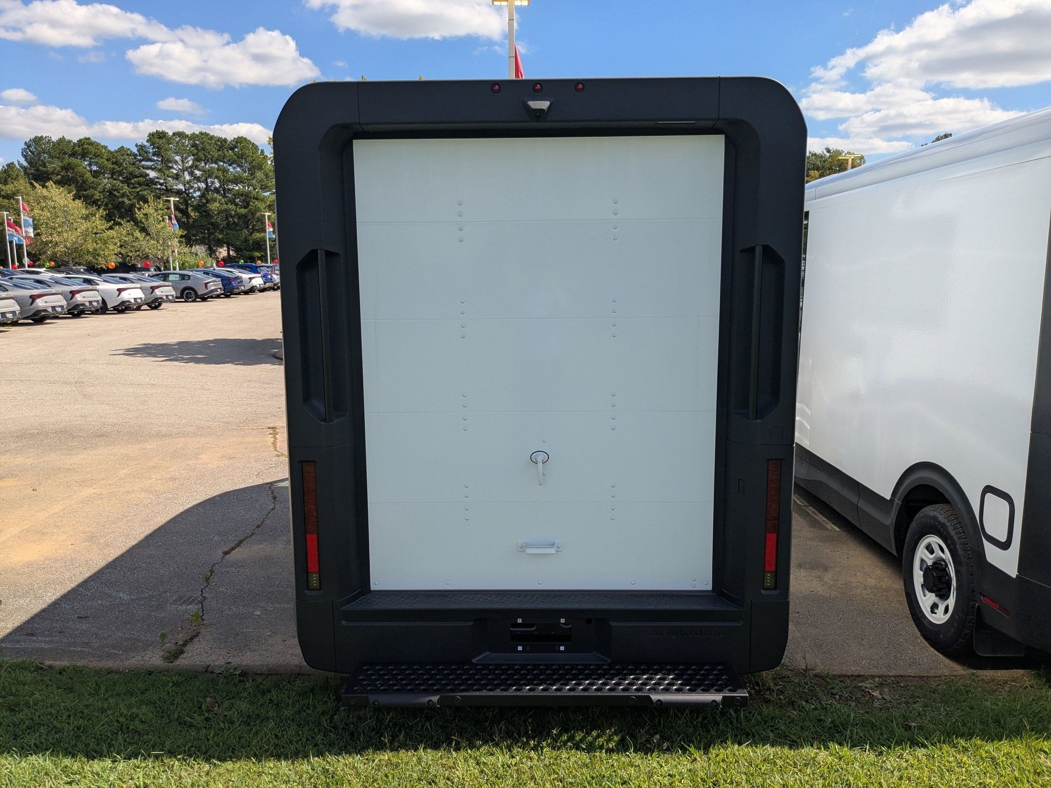 2025 Chevrolet BrightDrop 400 photo 6