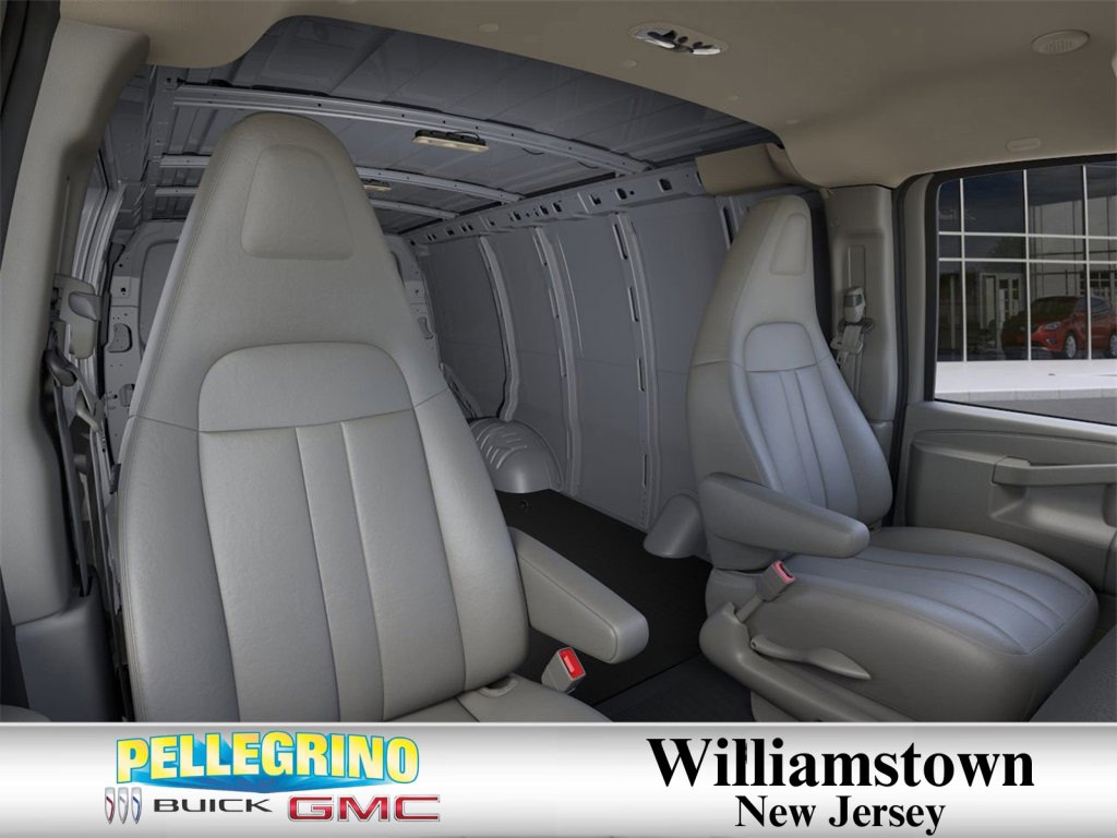 2025 Gmc Savana Cargo 2500 photo 16