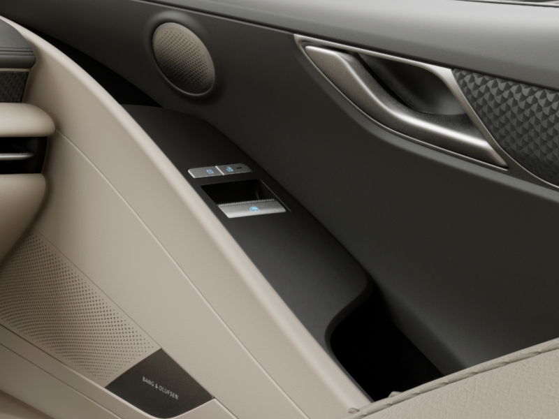 2026 Genesis G80 2.5T Sport Prestige AWD photo 14