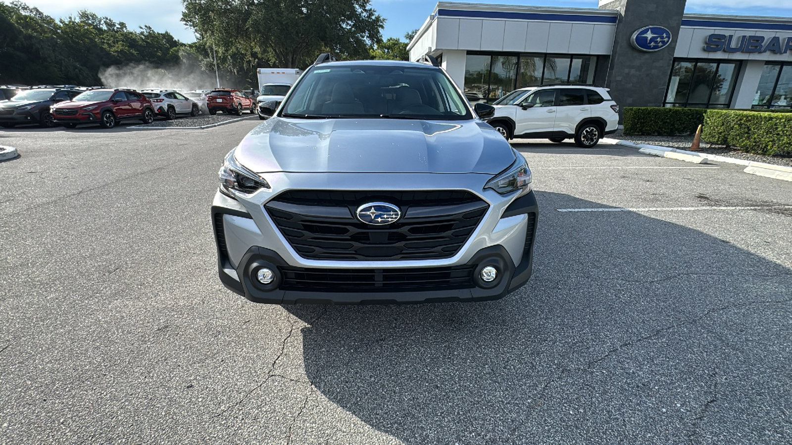 2025 Subaru Outback Premium photo 2