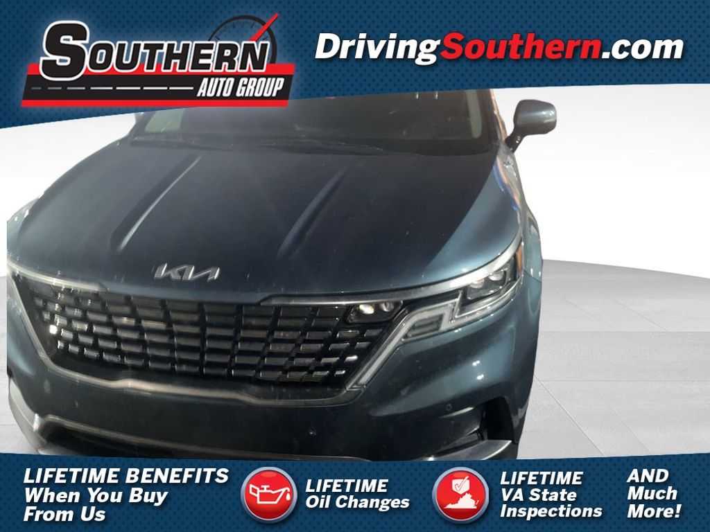 2023 Kia Carnival SX Prestige's photo