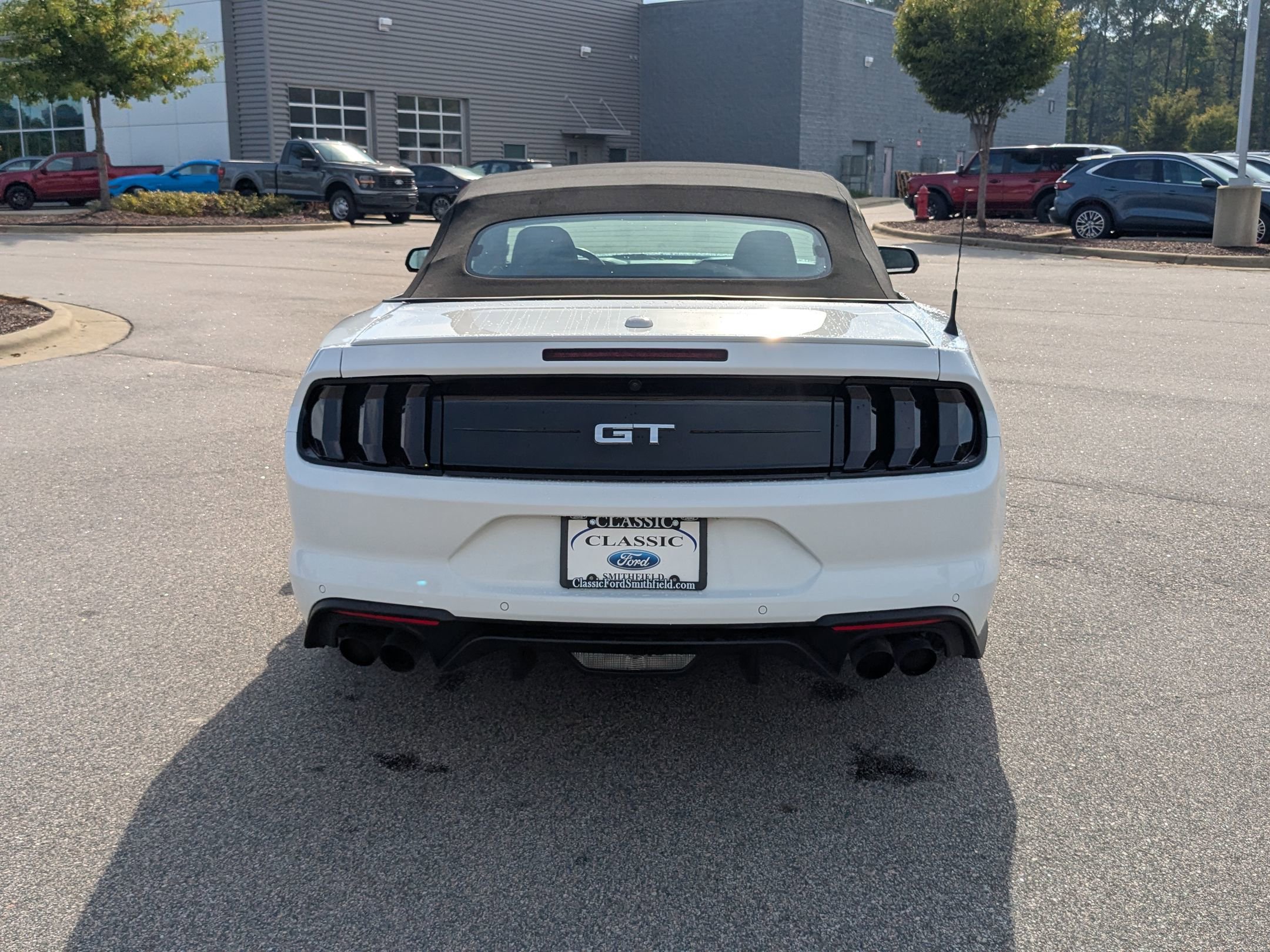 2022 Ford Mustang GT Premium photo 9