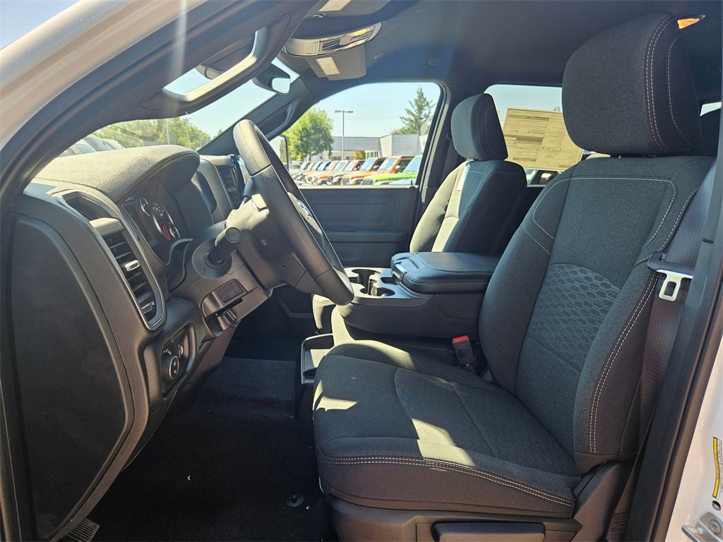 2025 Ram 2500 Tradesman photo 12