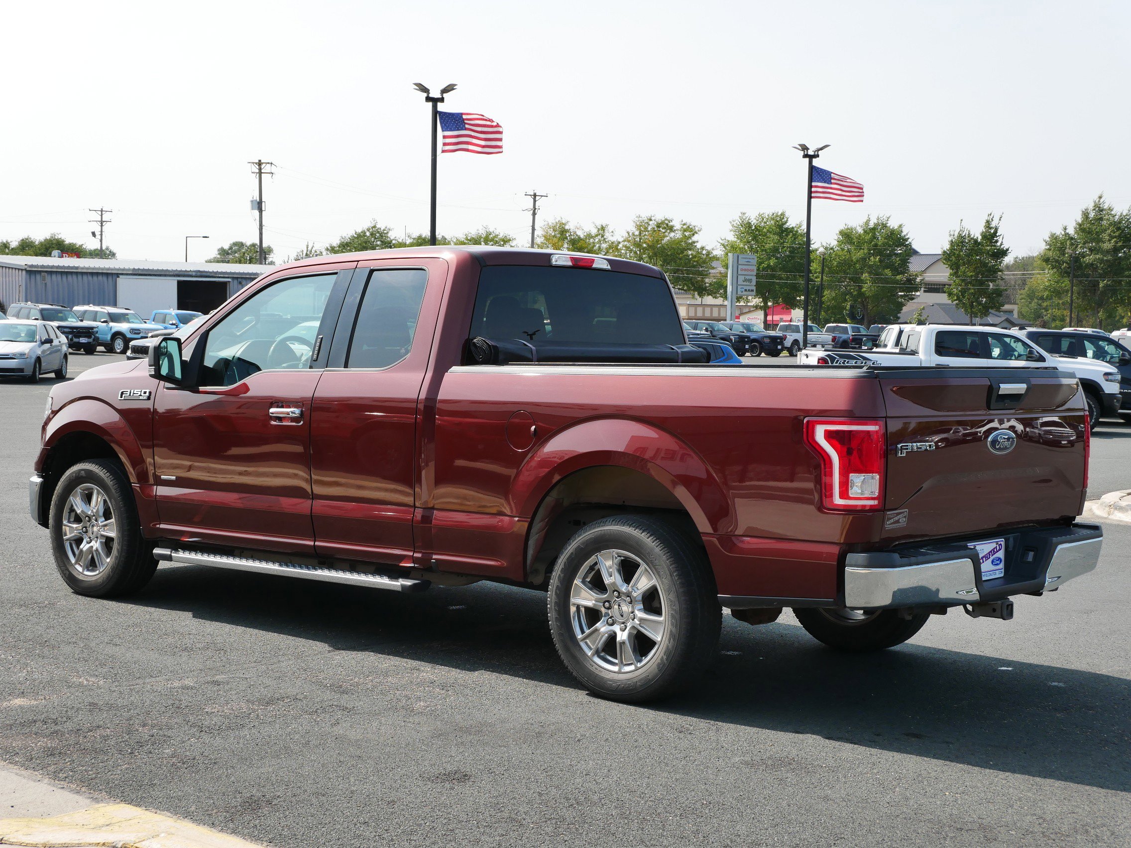 2016 Ford F-150 XLT photo 5