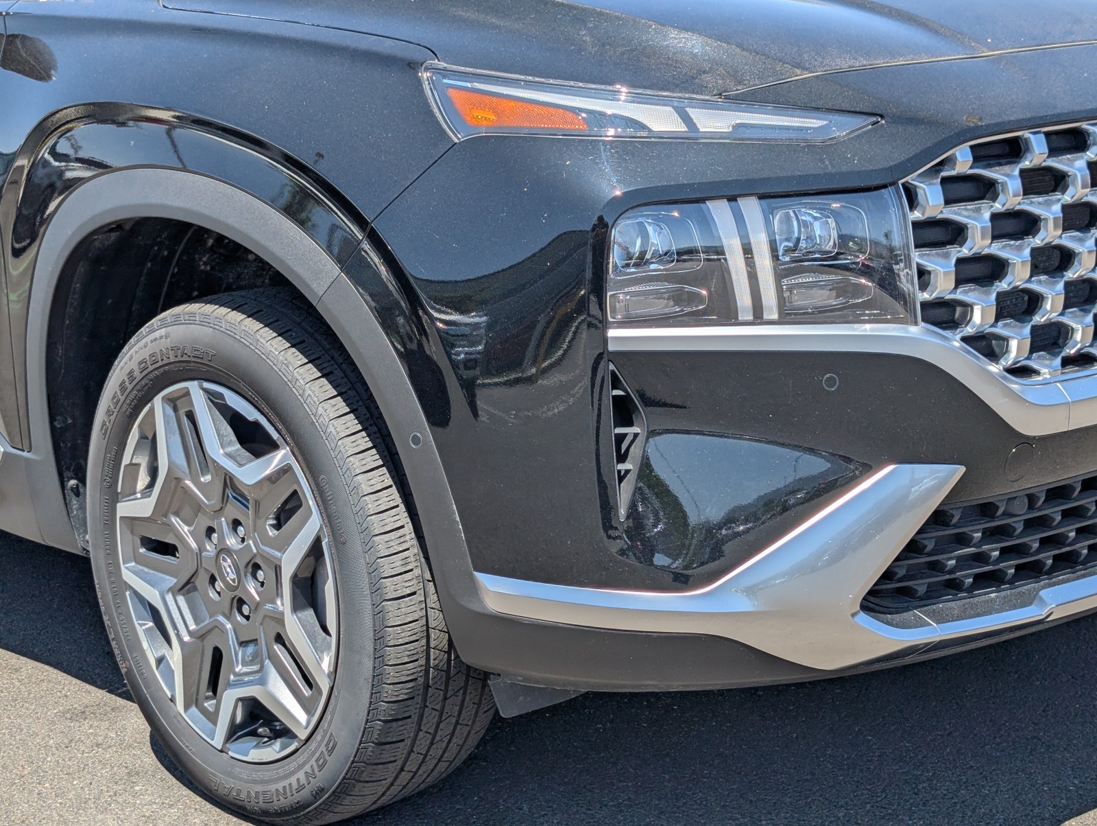 Used 2023 BLACK Hyundai Limited image 2