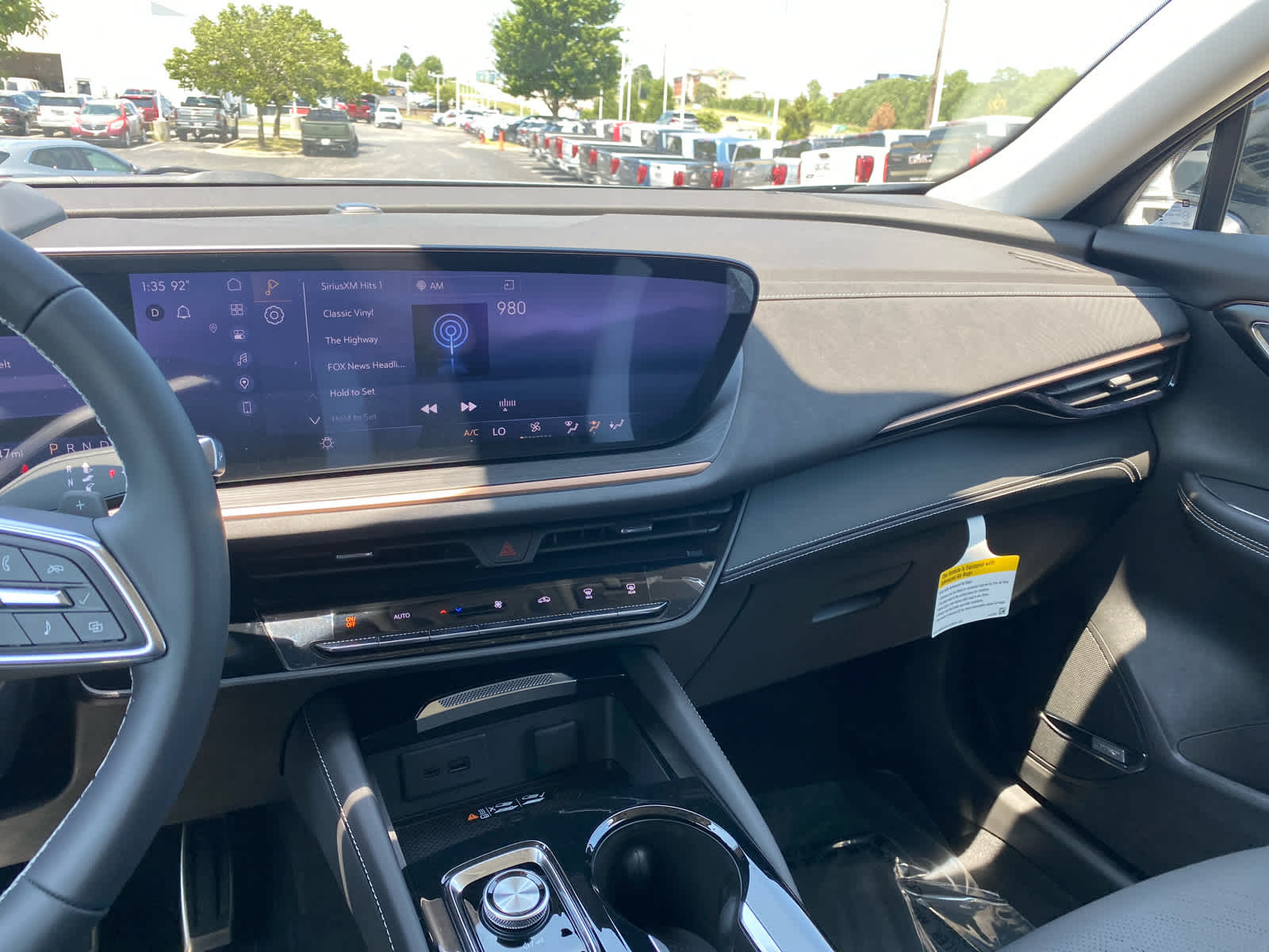 2025 Buick Envision Sport Touring photo 19