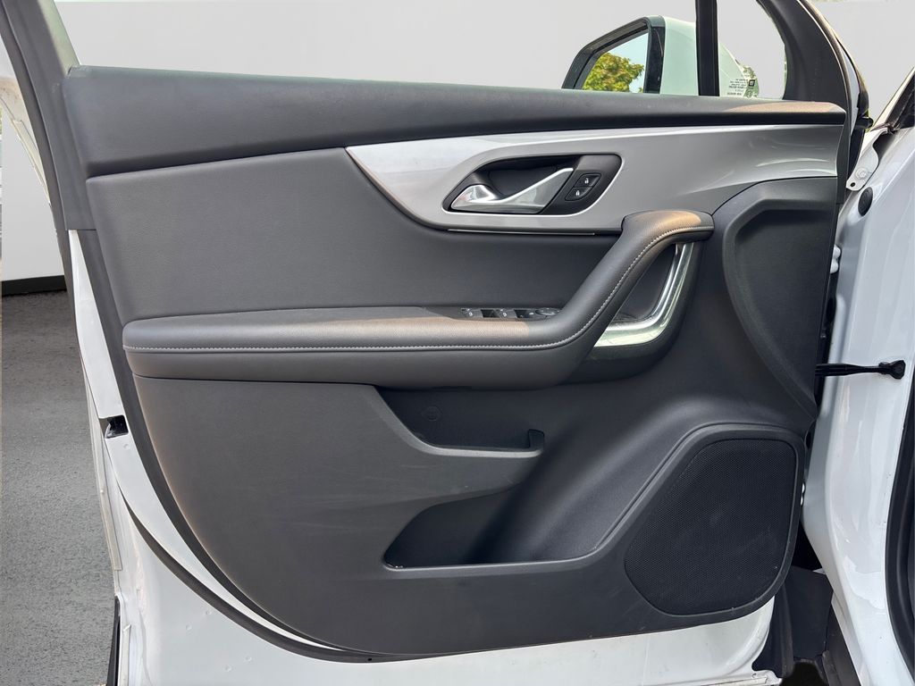 2022 Chevrolet Blazer 2LT photo 22