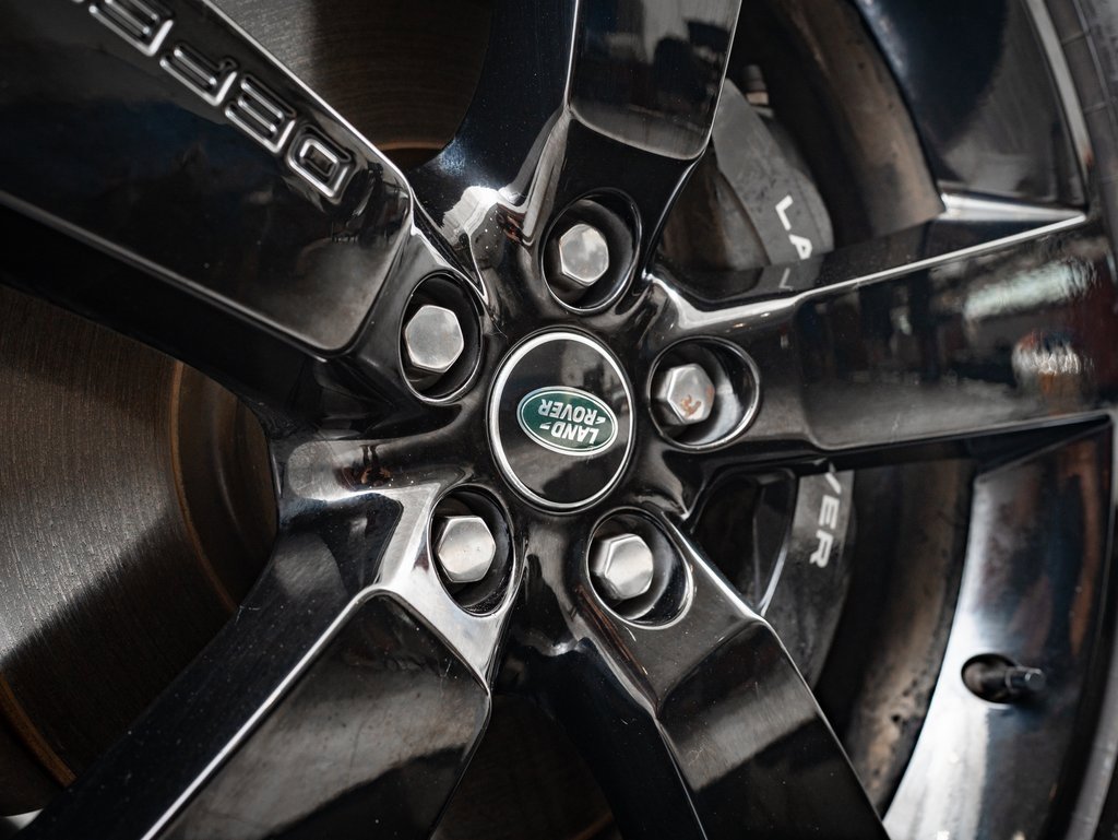 2023 Land Rover Defender 90 V8 photo 8