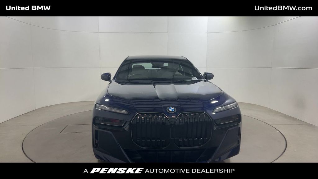 2025 Bmw 760i xDrive photo 3