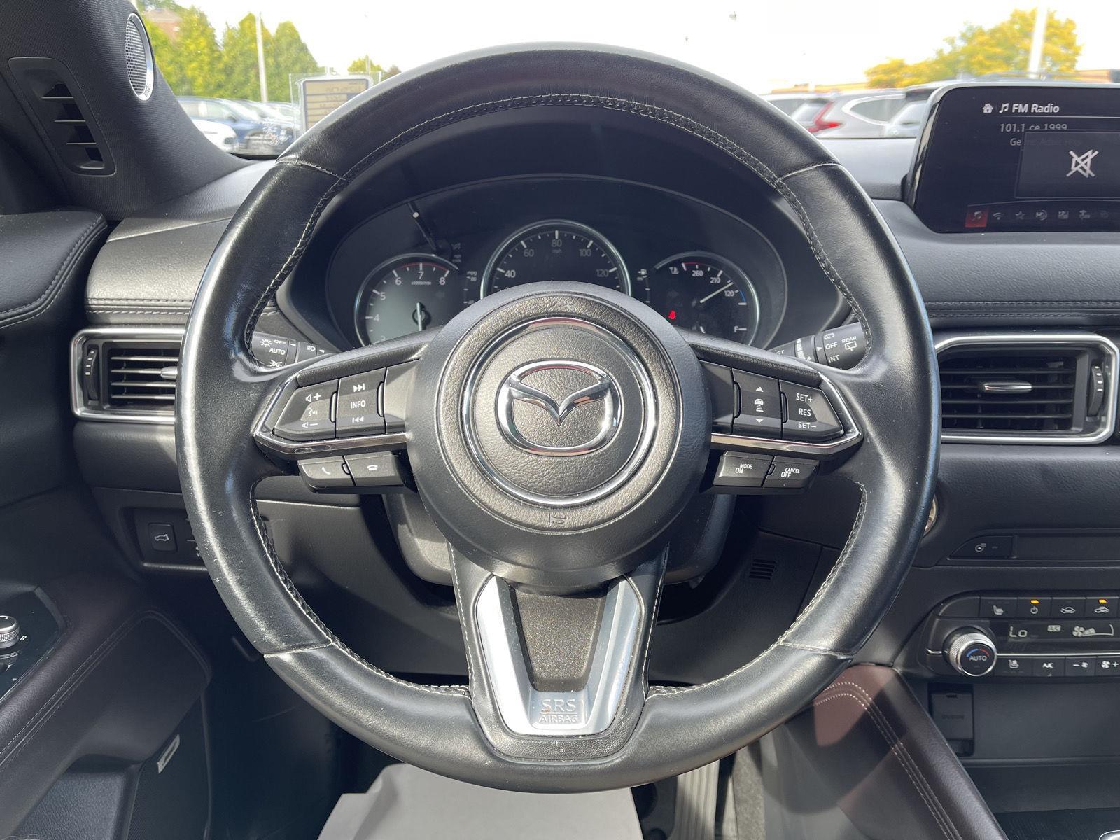 2019 Mazda CX-5 Signature photo 2