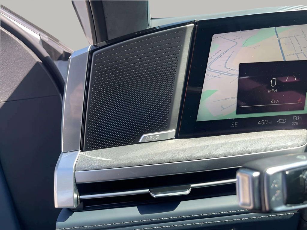 2025 Cadillac Escalade IQ Sport photo 25