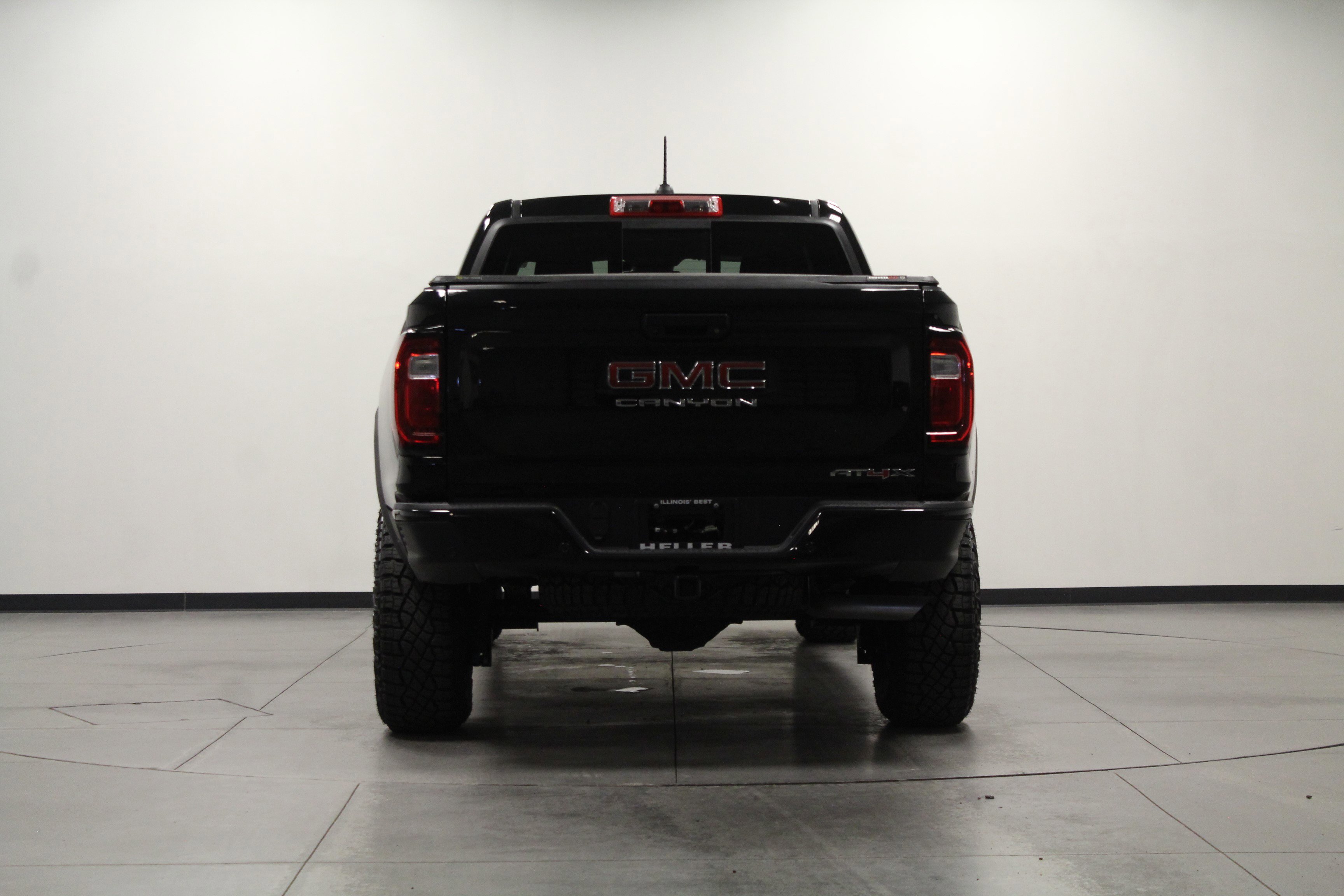 2024 Gmc Canyon AT4X photo 4