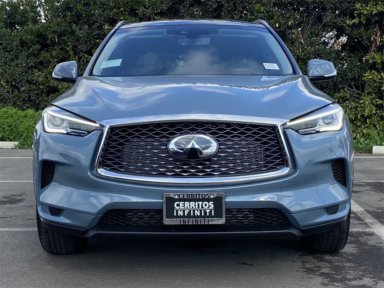 2025 Infiniti QX50 Luxe photo 2