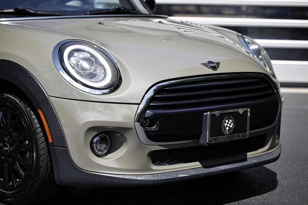 2020 Mini Cooper Signature photo 2