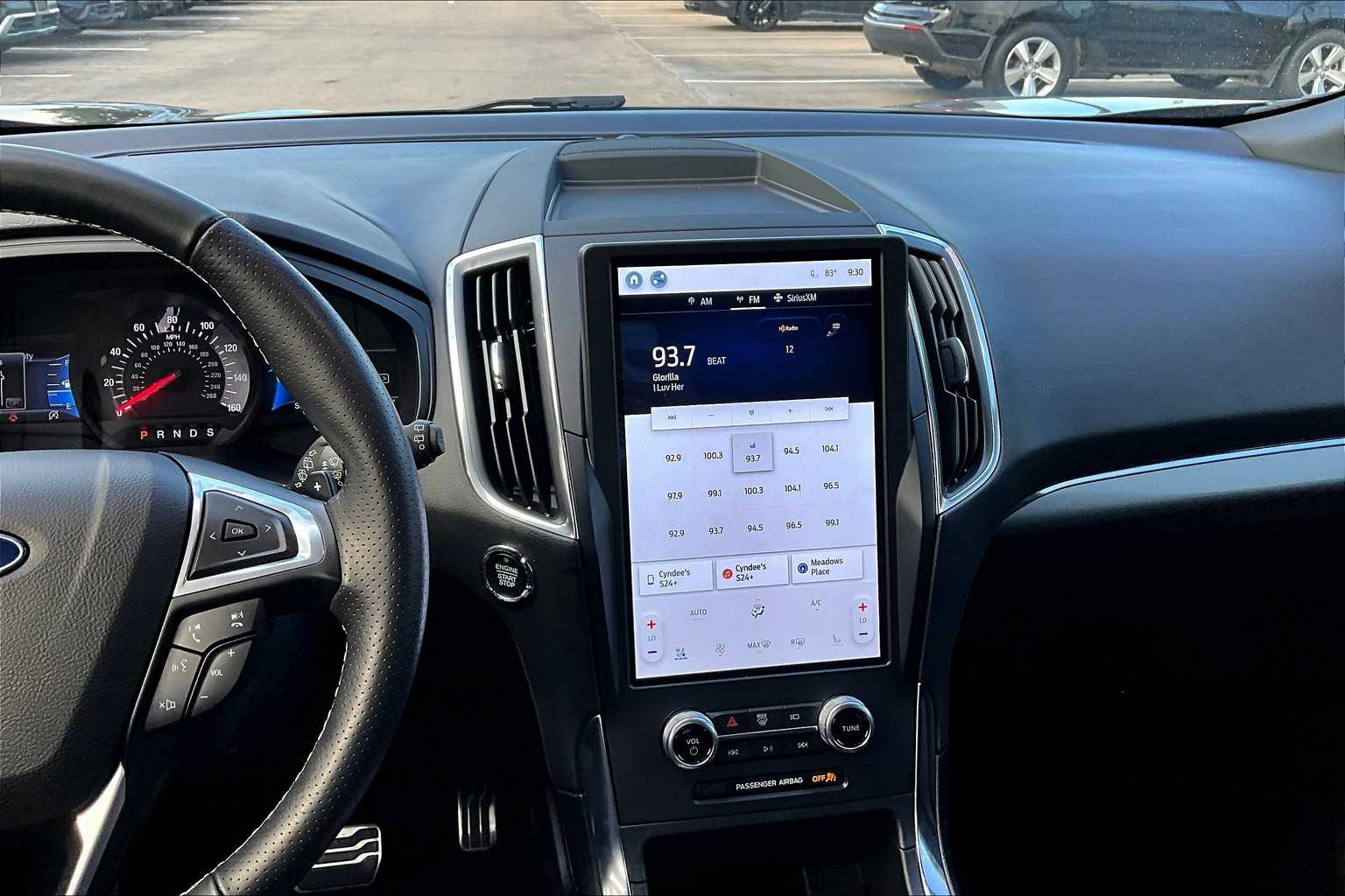 2022 Ford Edge ST photo 6