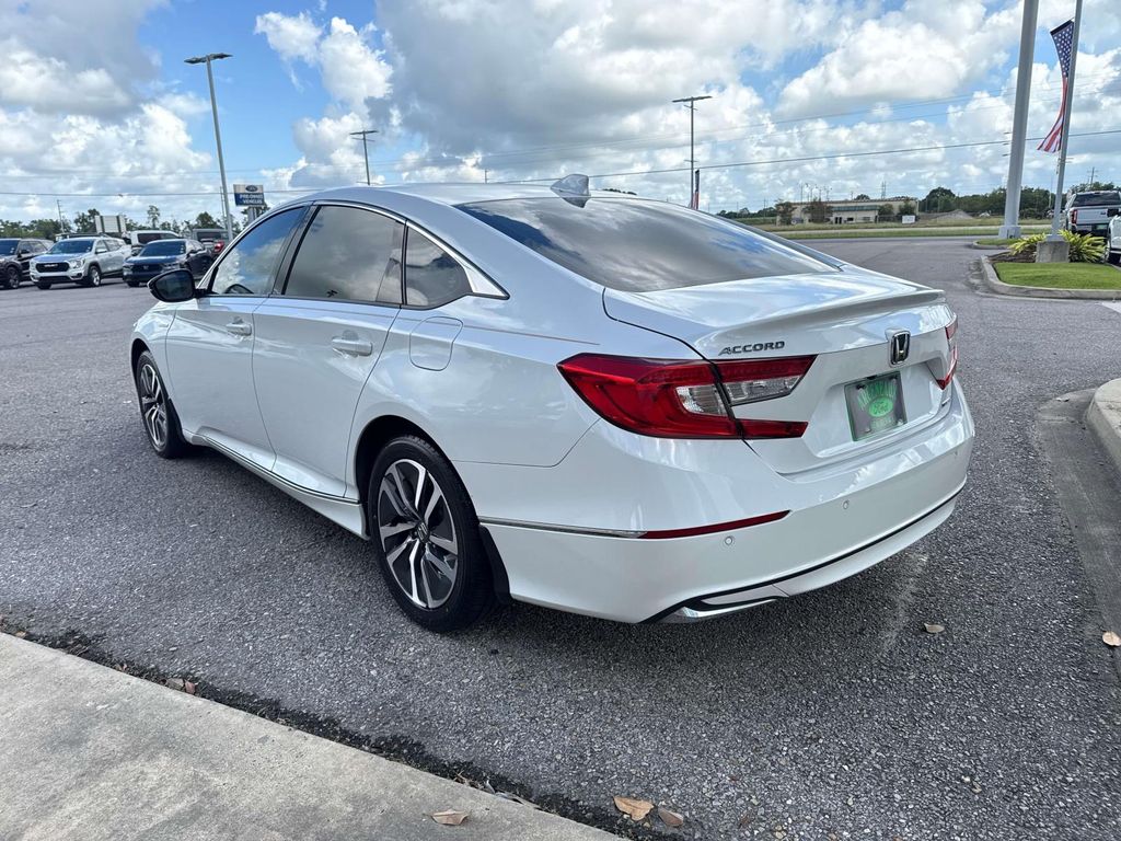 2022 Honda Accord Hybrid EX-L photo 4