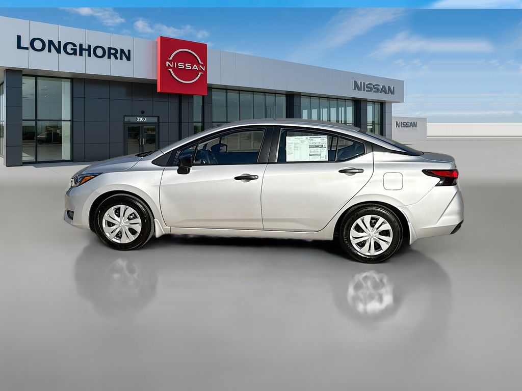 2025 Nissan Versa S photo 3