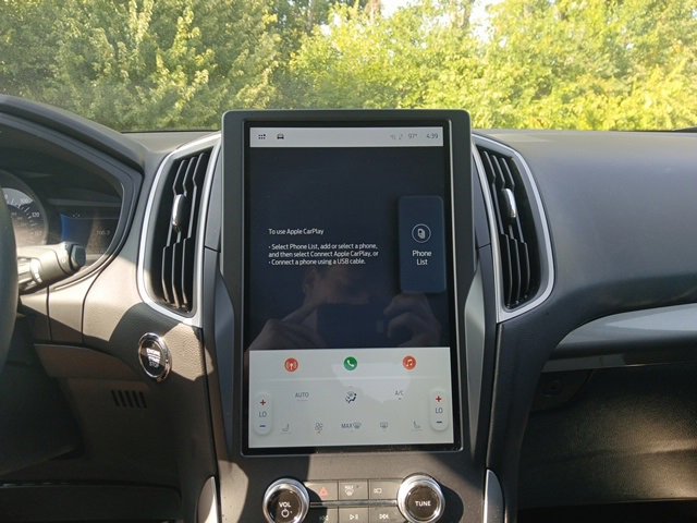 2024 Ford Edge SEL photo 15