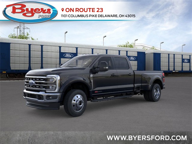 2026 Ford F-450 Super Duty XLT's photo