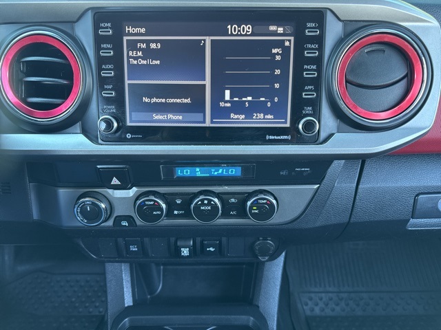 2022 Toyota Tacoma SR5 photo 28
