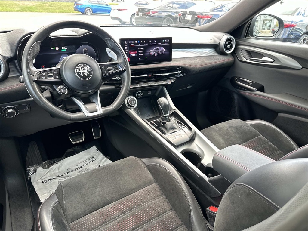 2024 Alfa Romeo Tonale Veloce photo 2