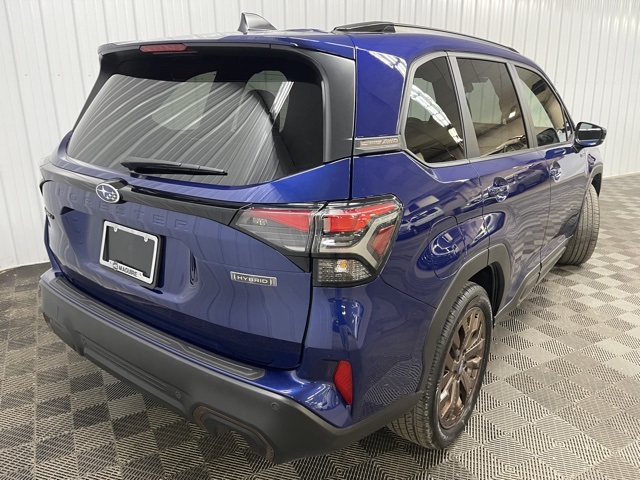 2025 Subaru Forester Sport photo 3