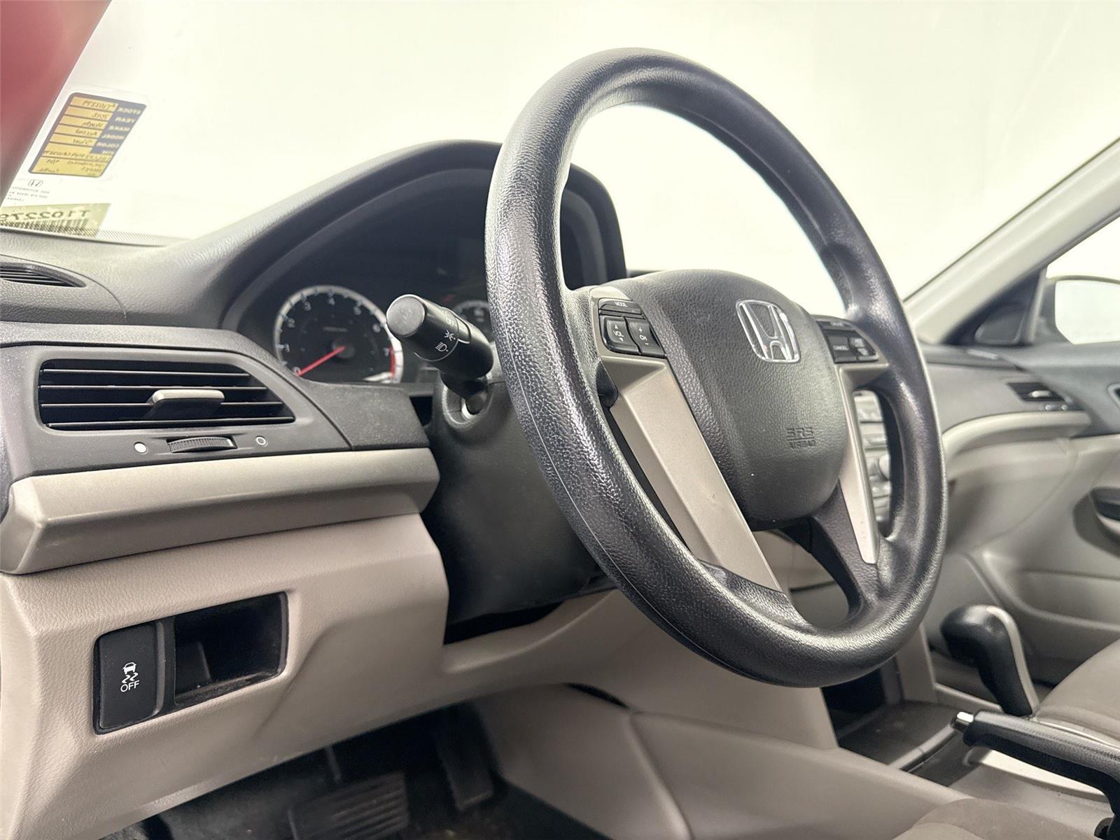 2012 Honda Accord LX photo 7