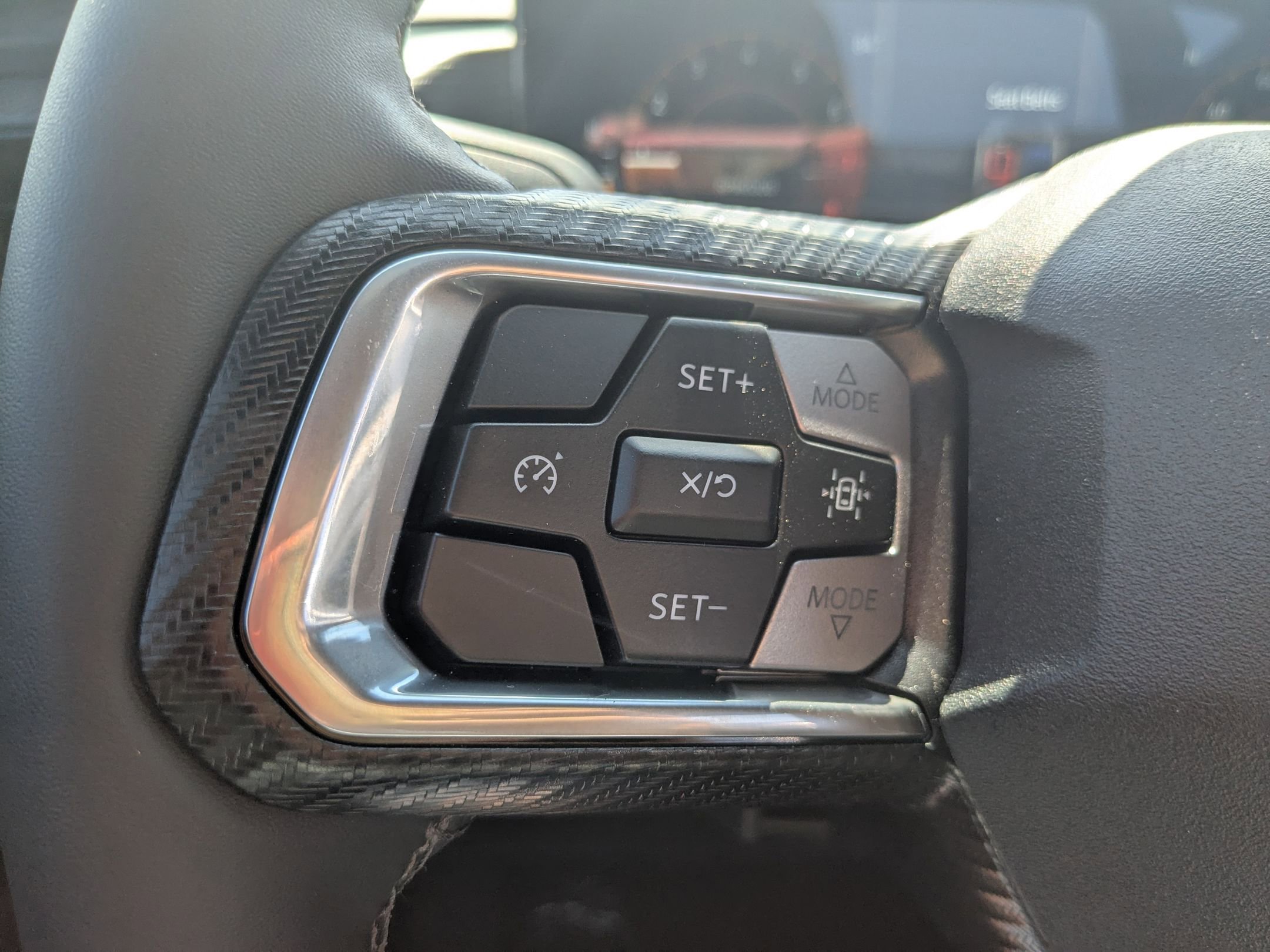2025 Ford Mustang EcoBoost photo 18