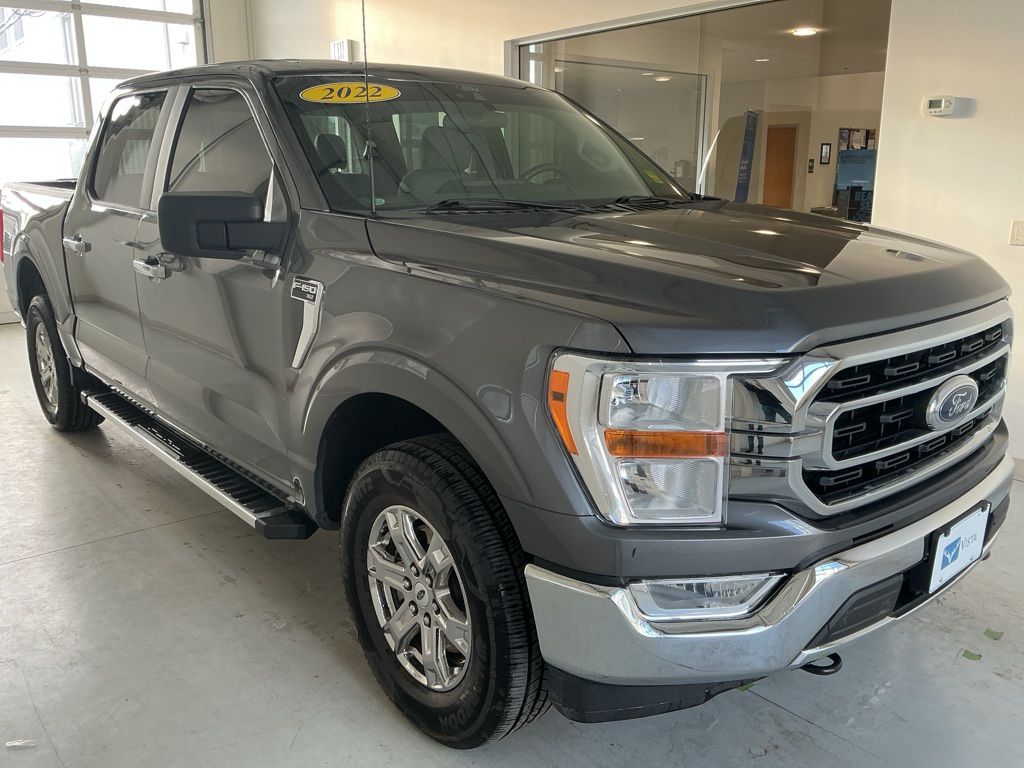 2022 Ford F-150 XLT's photo