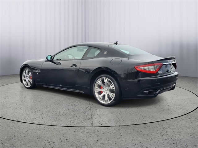 2016 Maserati Granturismo Sport photo 3