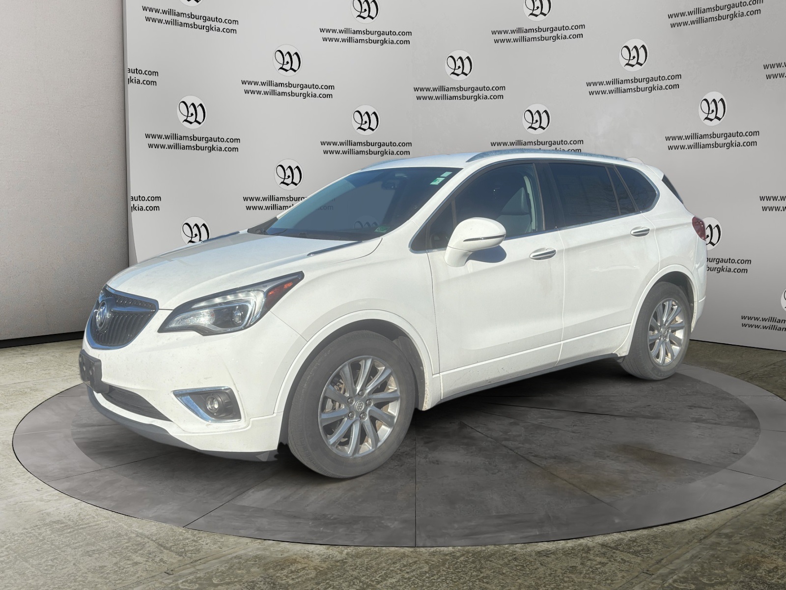 2019 Buick Envision Essence's photo