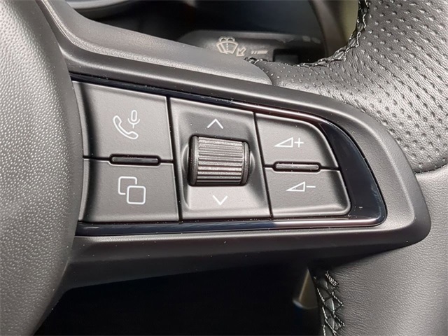 2025 Alfa Romeo Giulia Base photo 15