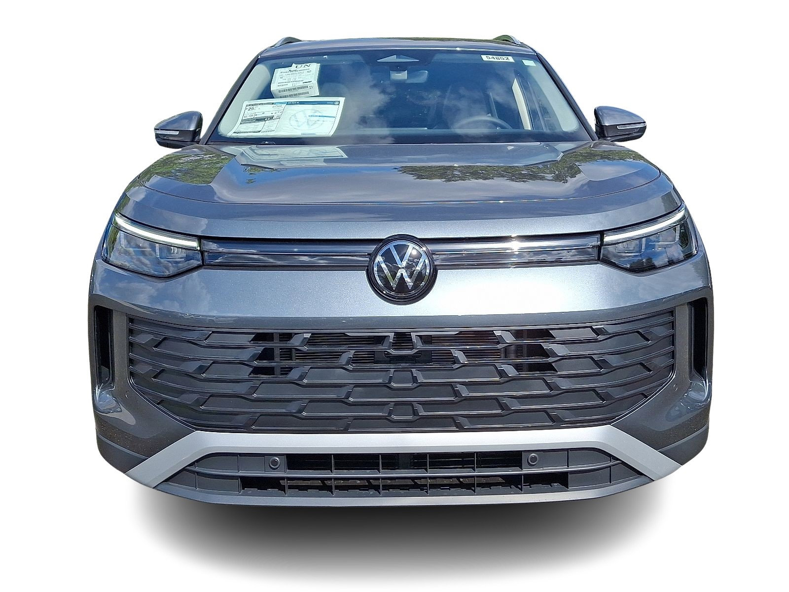 2025 Volkswagen Tiguan SE photo 2