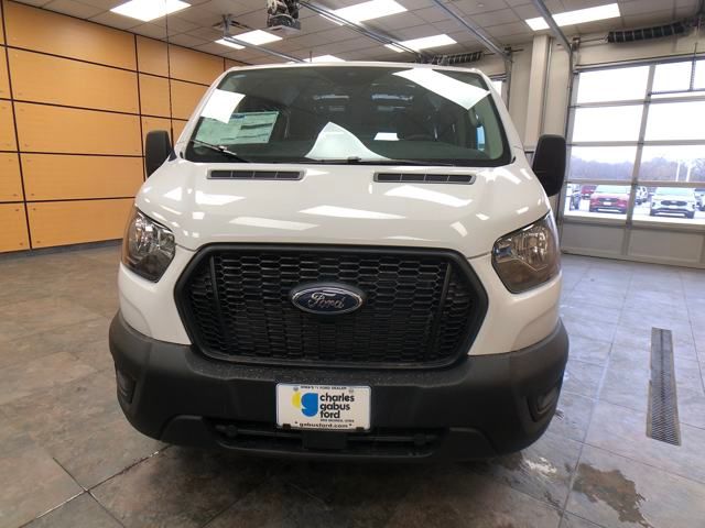 2025 Ford Transit Cargo Van photo 3