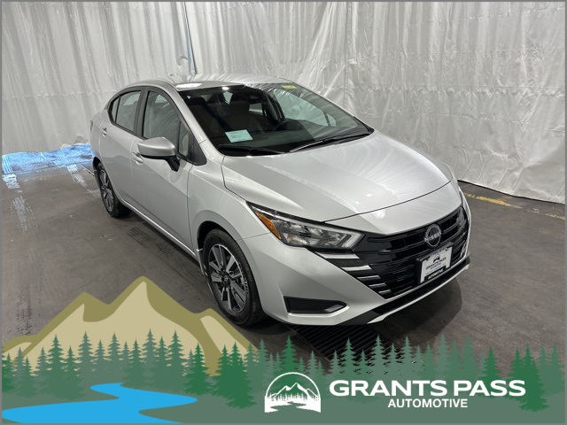 2025 Nissan Versa Sedan SV
