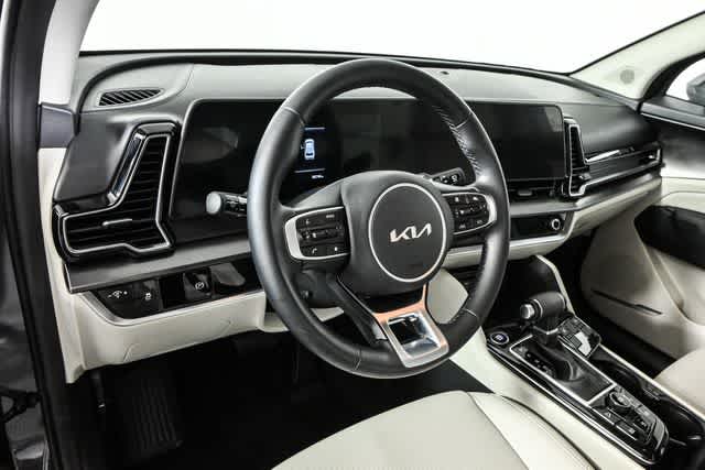 2024 Kia Sportage EX photo 4