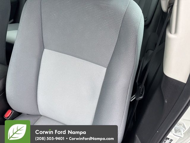2018 Toyota Corolla L photo 26