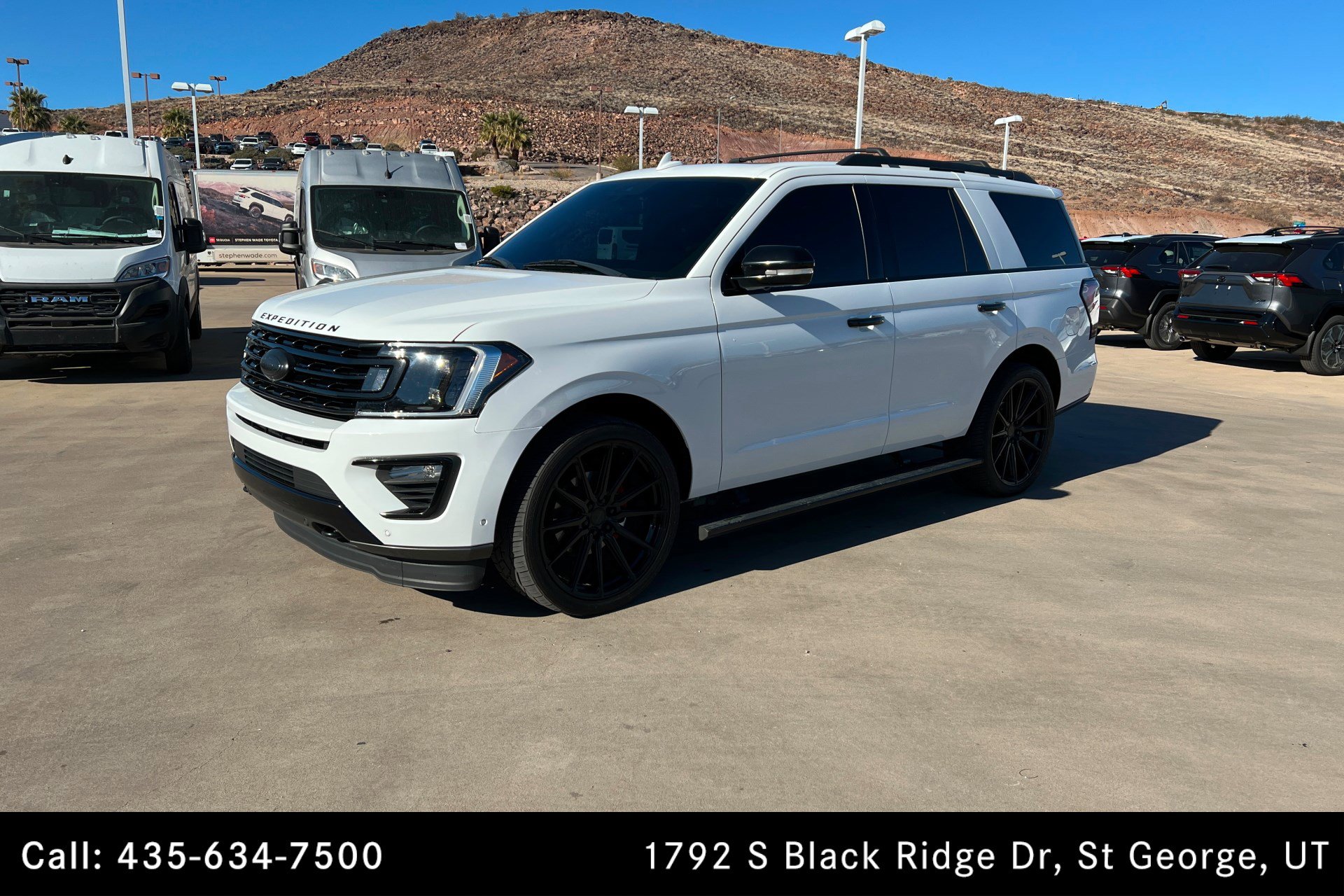2020 Ford Expedition Limited's photo